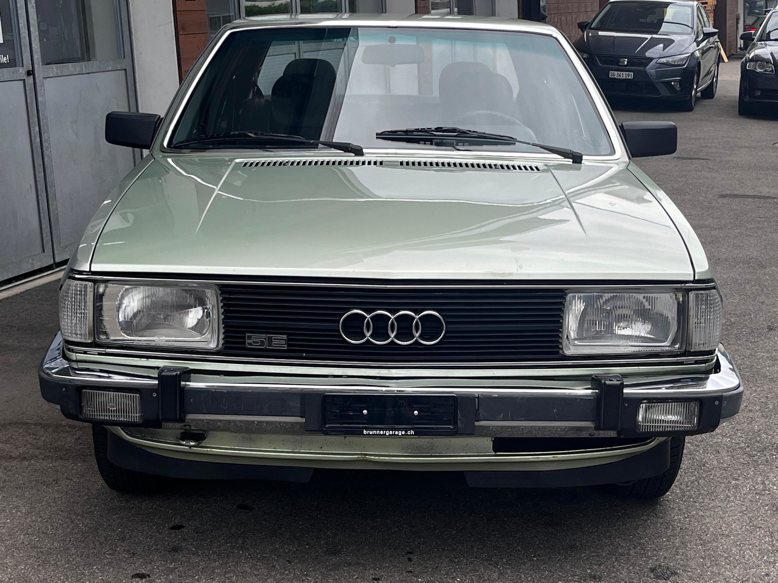 AUDI 100 5E CD: Originaler Schweizer TATORT-Klassiker!, Benzin, Occasion / Gebraucht, Automatik - 5