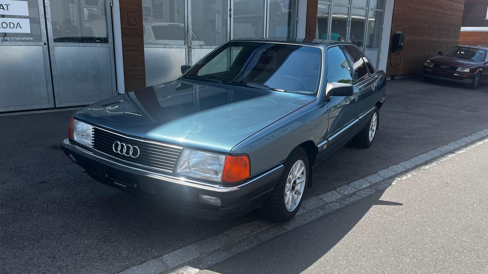 AUDI 100 2.3 E
