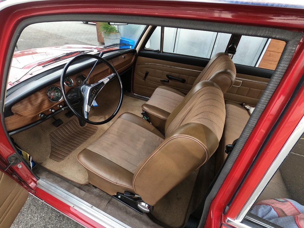 AUDI 60L, Essence, Occasion / Utilisé, Manuelle - 5
