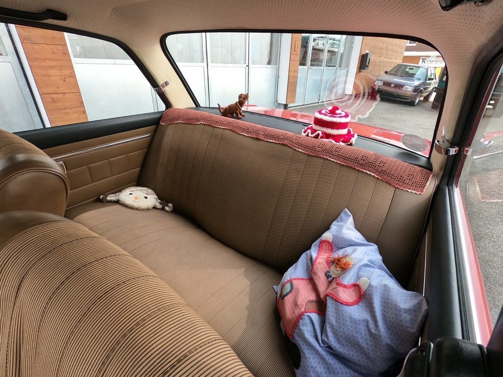 AUDI 60L, Essence, Occasion / Utilisé, Manuelle - 7