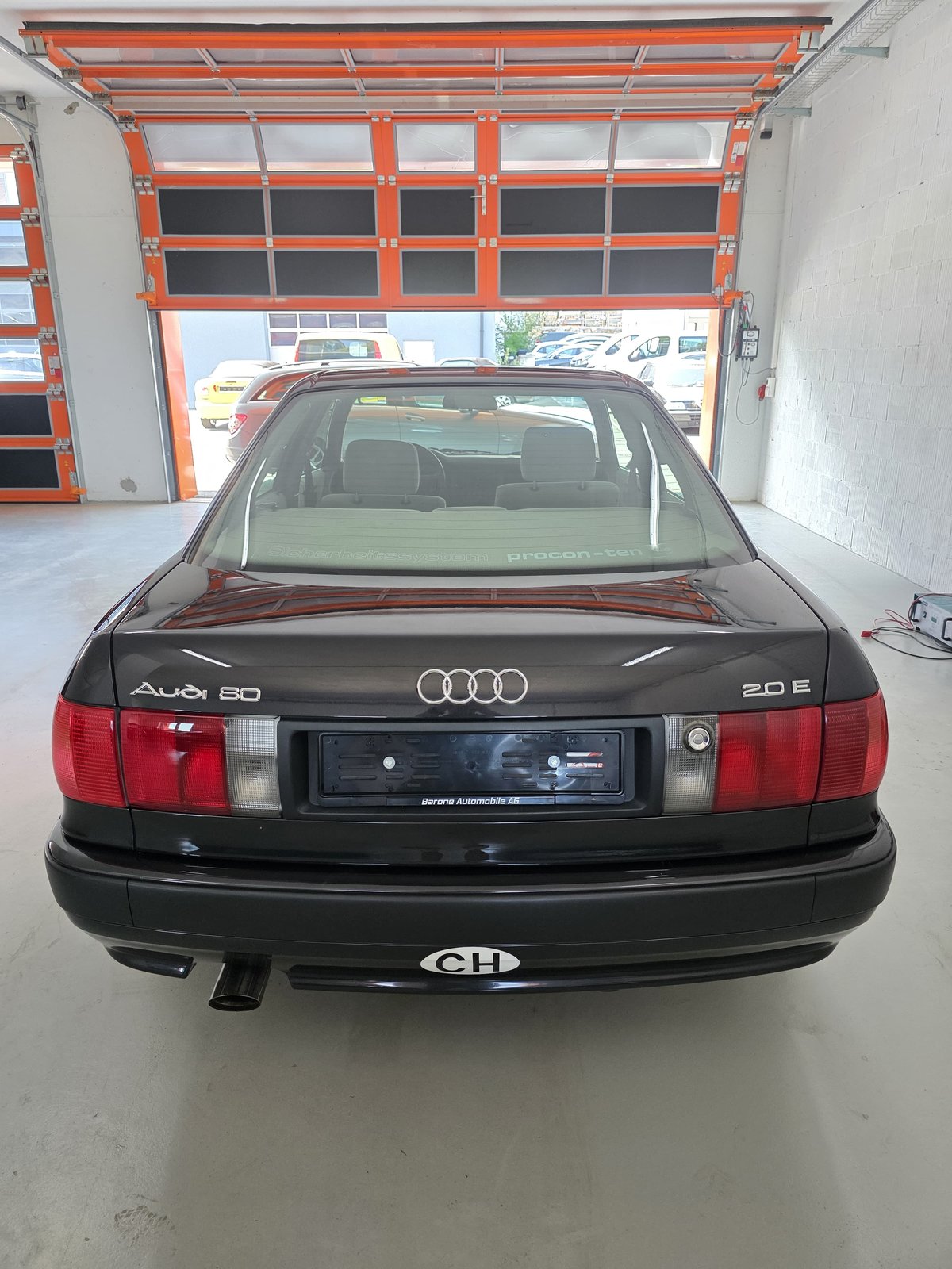 AUDI 80 2.0 E, Benzin, Oldtimer, Automatik - 6