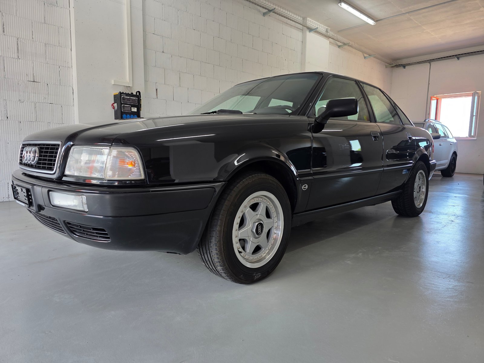 AUDI 80 2.0 E, Benzin, Oldtimer, Automatik - 7