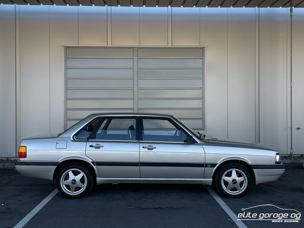AUDI 90 2.2, Petrol, Classic, Manual - 6