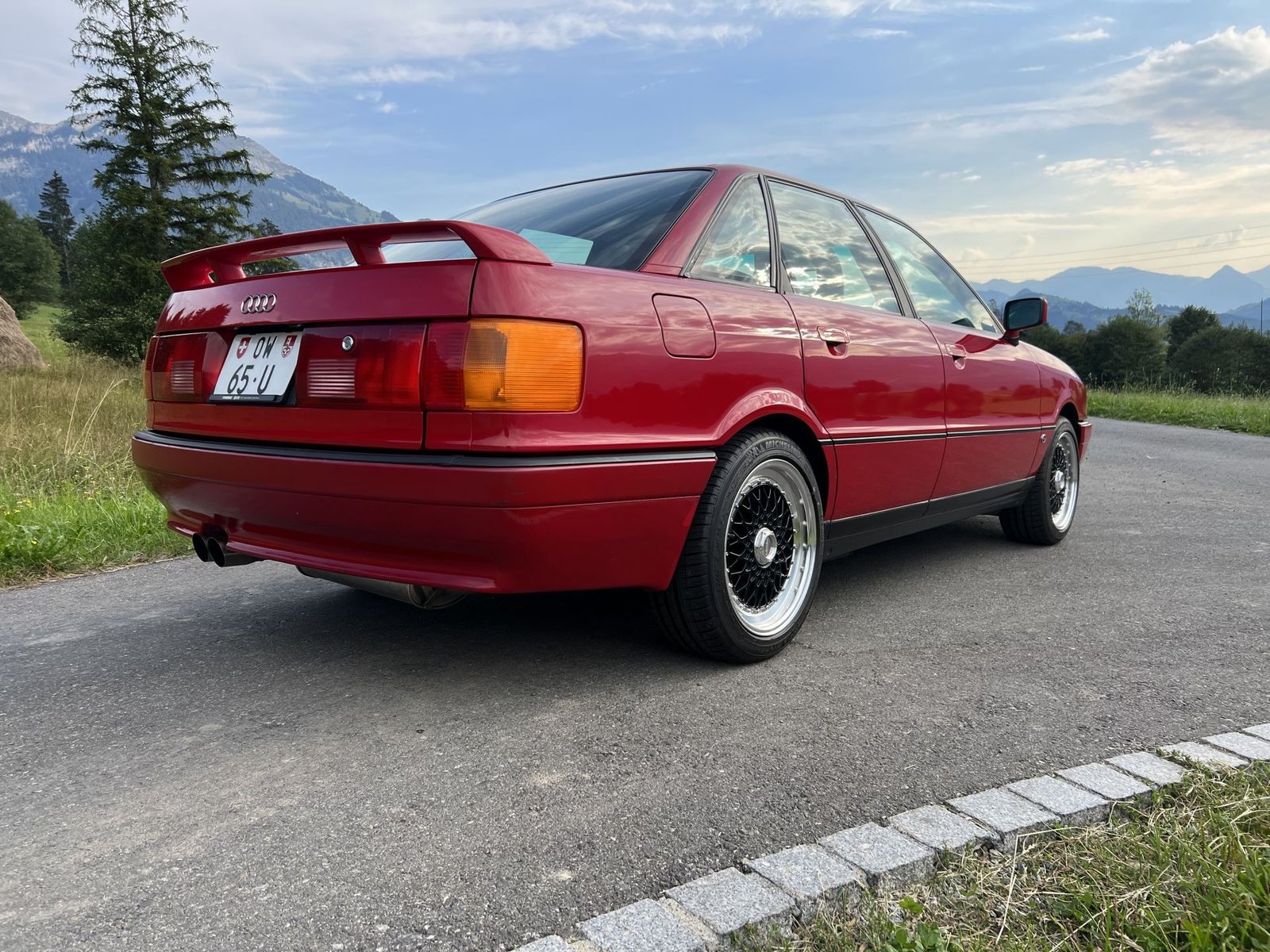 AUDI 90 2.3 E quattro Sport Avus Performance, Essence, Voiture de collection, Manuelle - 5