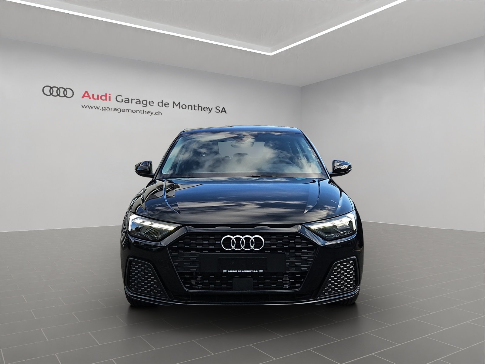 AUDI A1 Sportback 30 TFSI Attraction S-tronic, Petrol, New car, Automatic - 2