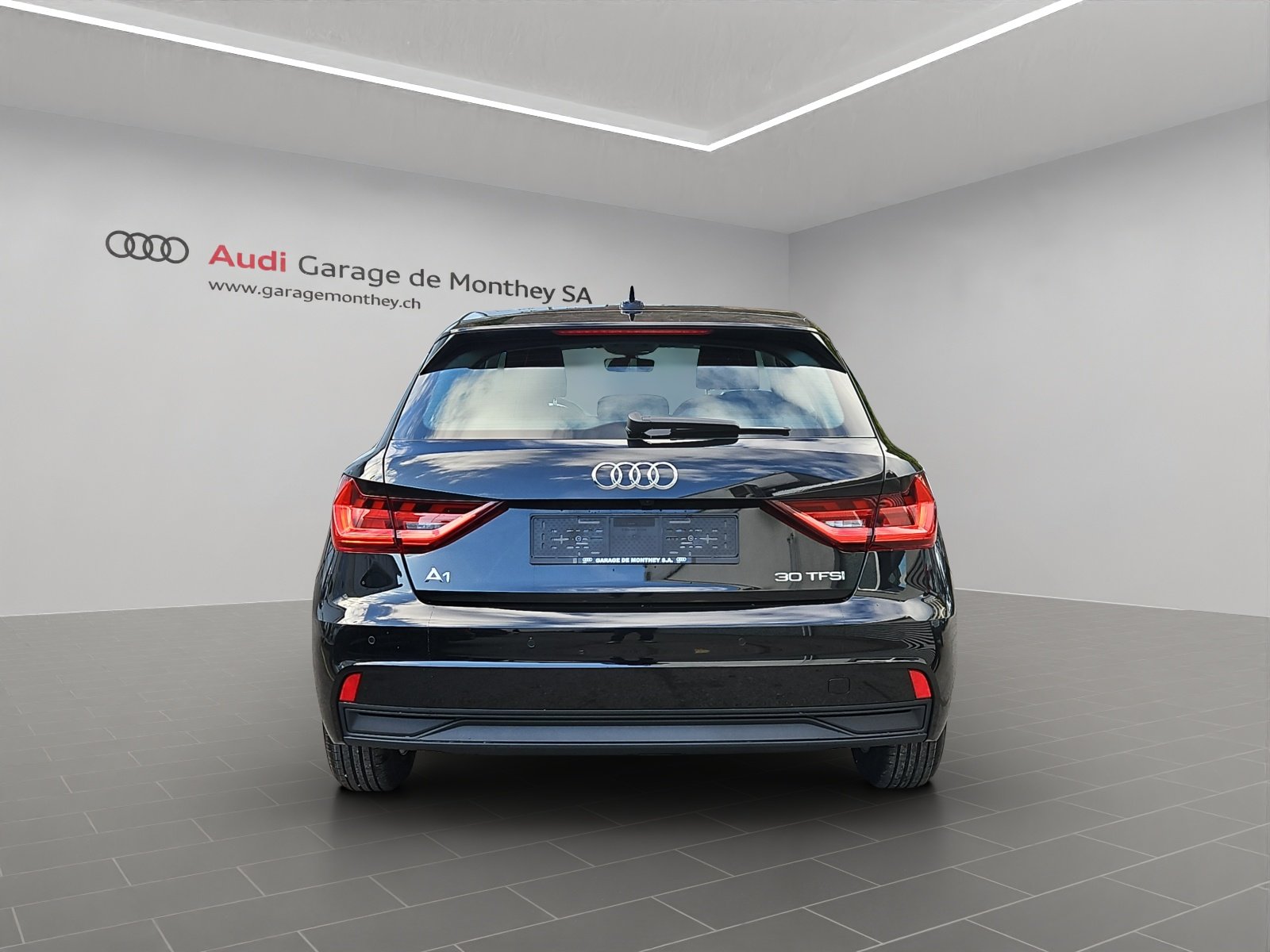 AUDI A1 Sportback 30 TFSI Attraction S-tronic, Petrol, New car, Automatic - 5
