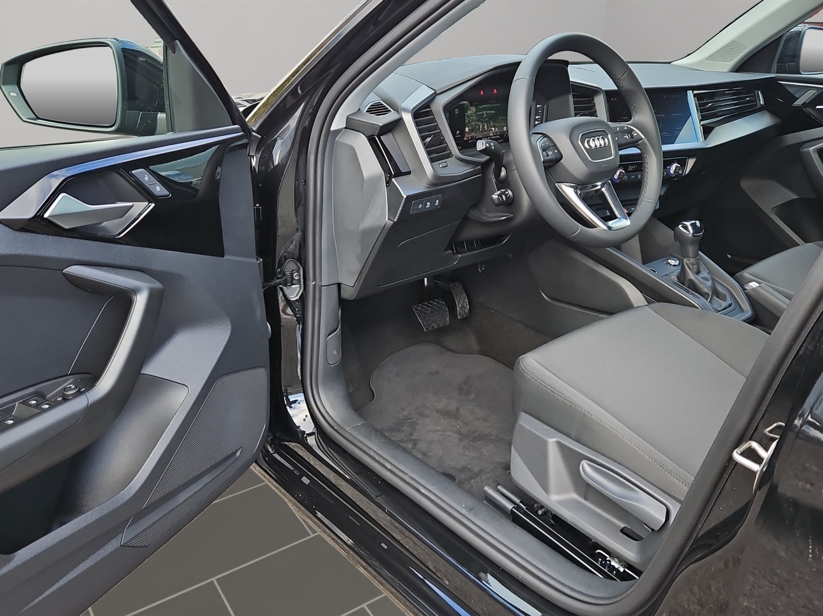 AUDI A1 Sportback 30 TFSI Attraction S-tronic, Petrol, New car, Automatic - 7