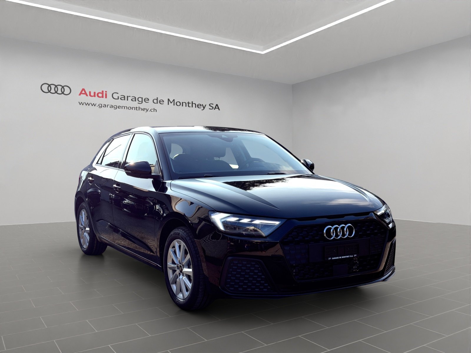 AUDI A1 Sportback 30 TFSI Attraction S-tronic, Benzin, Neuwagen, Automatik - 2