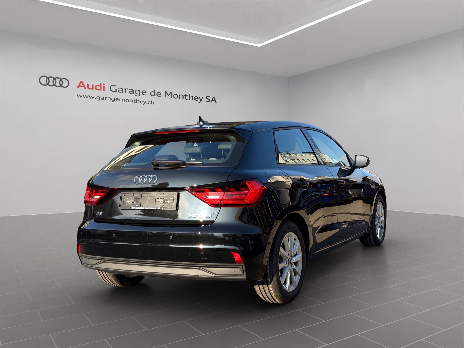 AUDI A1 Sportback 30 TFSI Attraction S-tronic, Benzin, Neuwagen, Automatik - 4