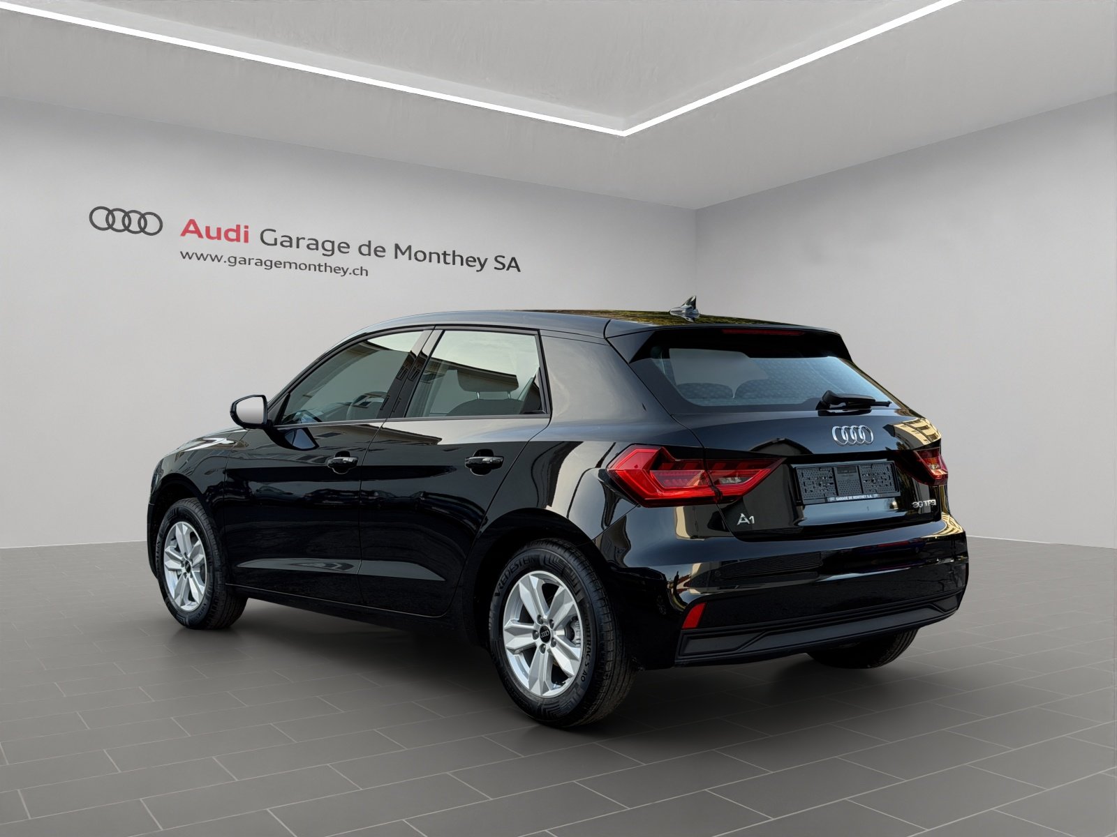 AUDI A1 Sportback 30 TFSI Attraction S-tronic, Essence, Voiture nouvelle, Automatique - 3