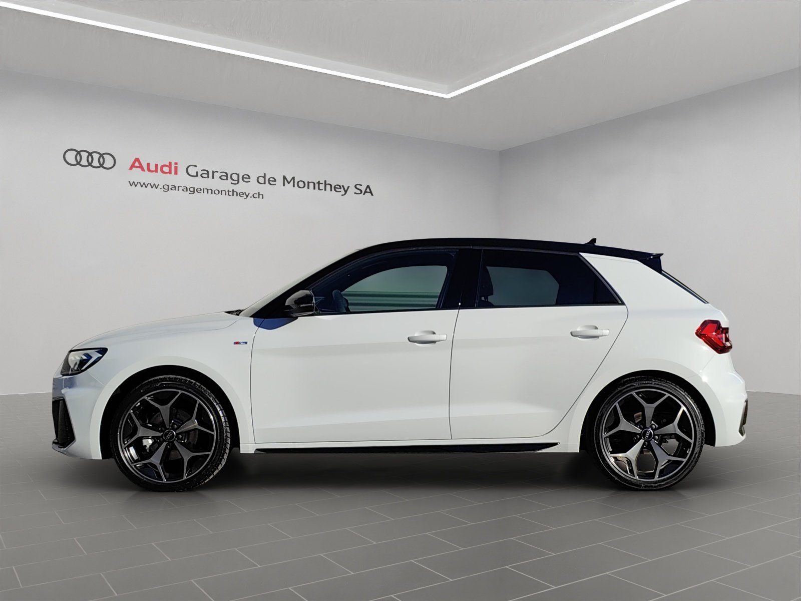 AUDI A1 Sportback 35 TFSI S Line S-tronic, Essence, Voiture nouvelle, Automatique - 2
