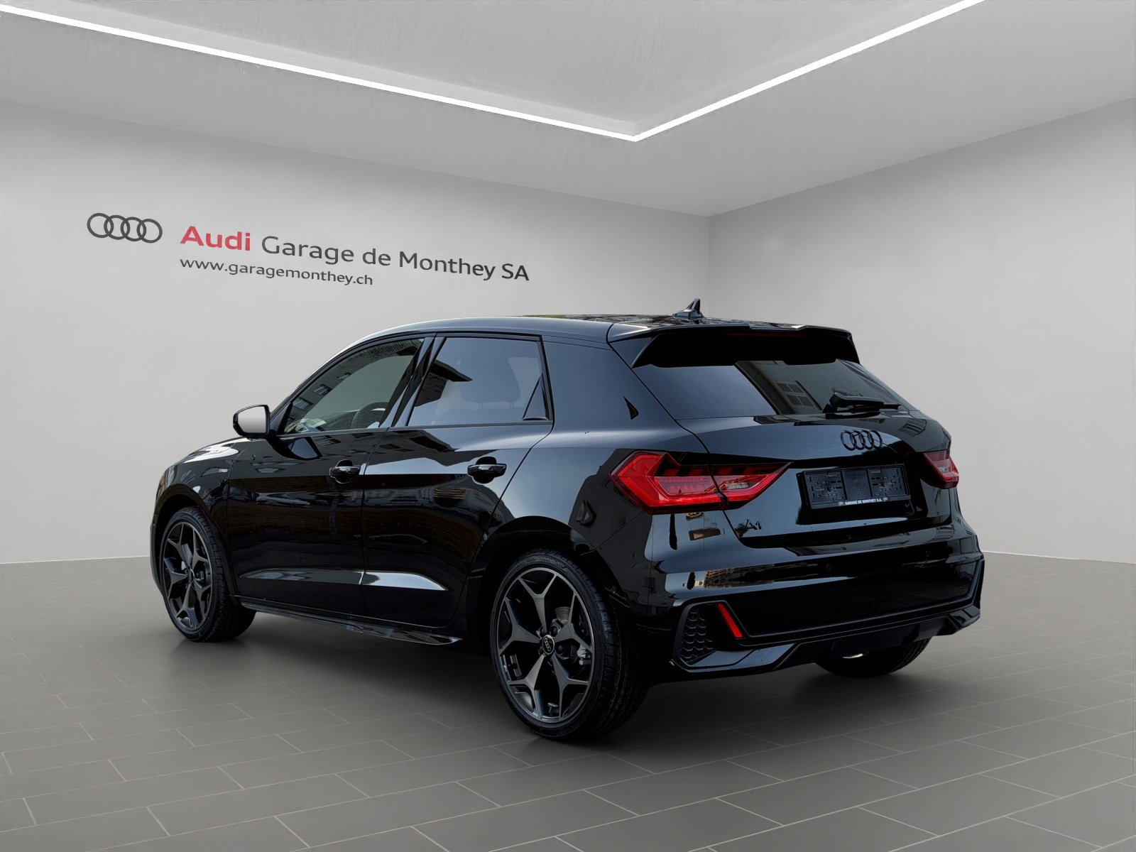 AUDI A1 Sportback 35 TFSI S Line S-tronic, Benzina, Auto nuove, Automatico - 4