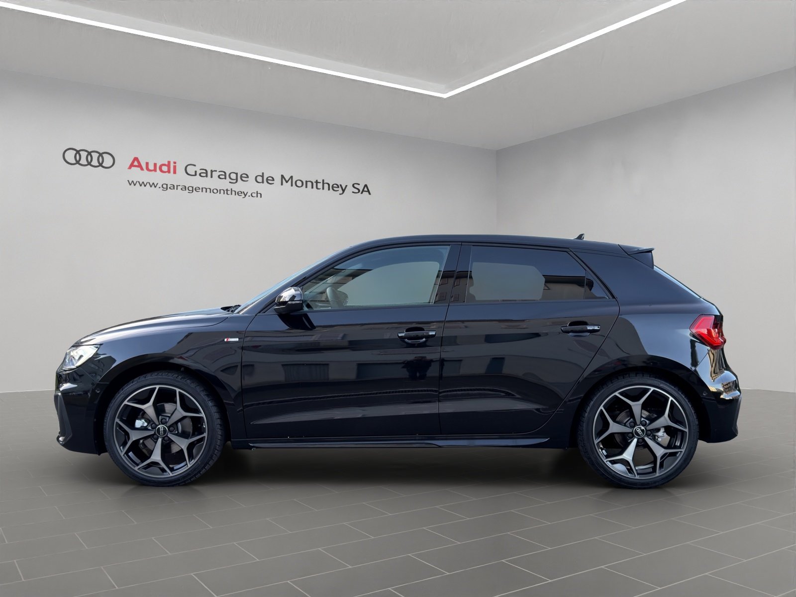 AUDI A1 Sportback 35 TFSI S Line S-tronic, Benzina, Auto nuove, Automatico - 6