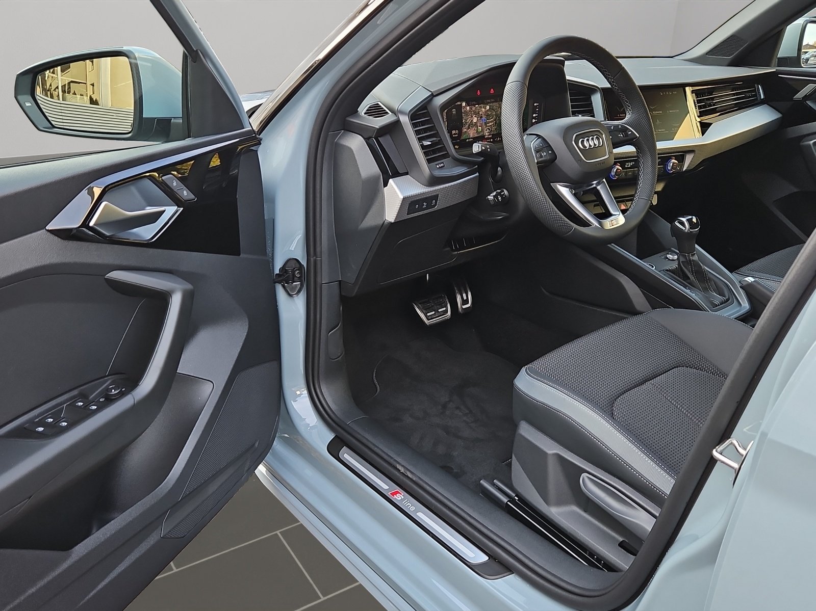 AUDI A1 Sportback 30 TFSI S Line Attraction S-tronic, Petrol, New car, Automatic - 7