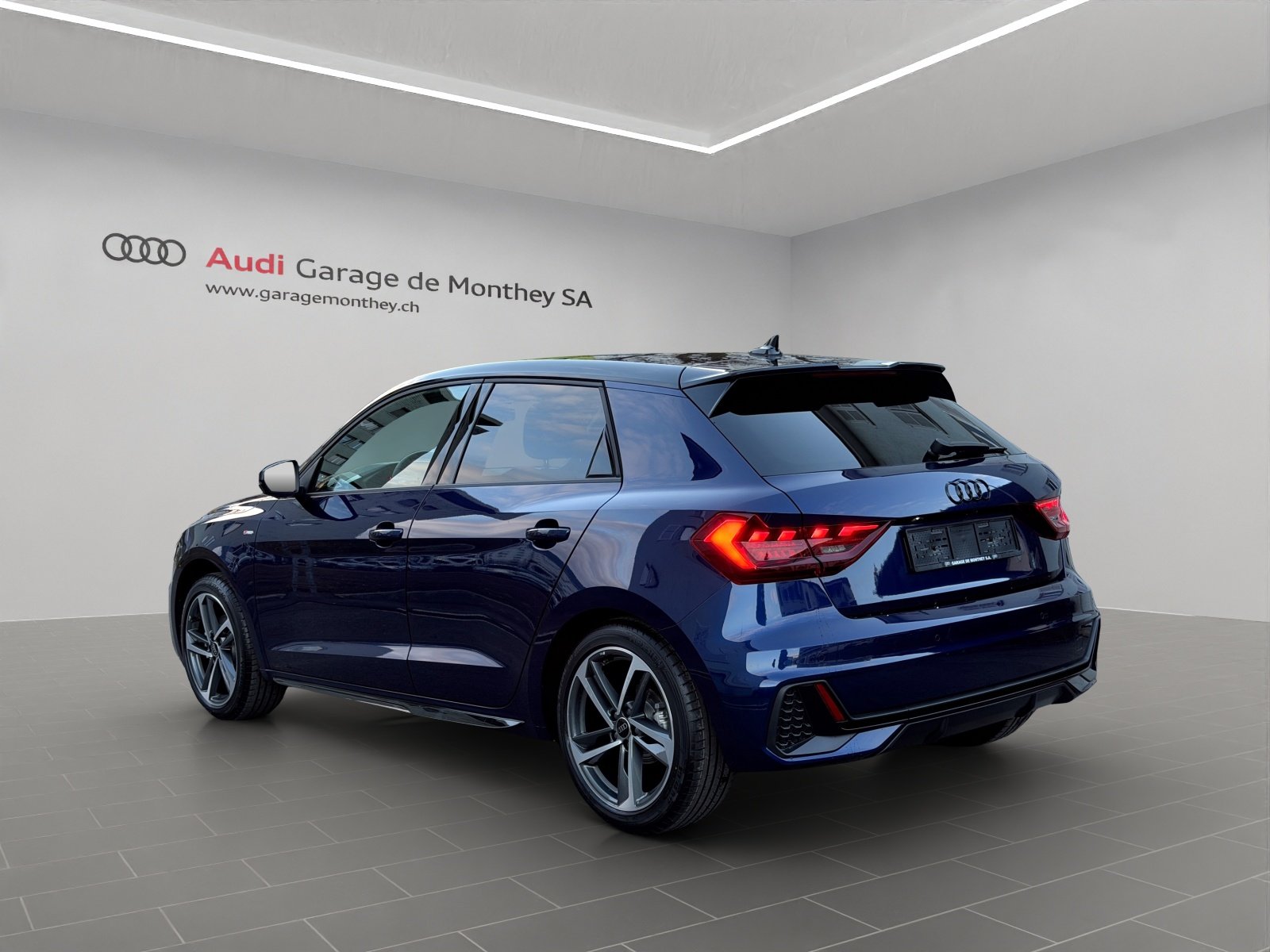AUDI A1 Sportback 30 TFSI S Line Attraction S-tronic, Essence, Voiture nouvelle, Automatique - 4
