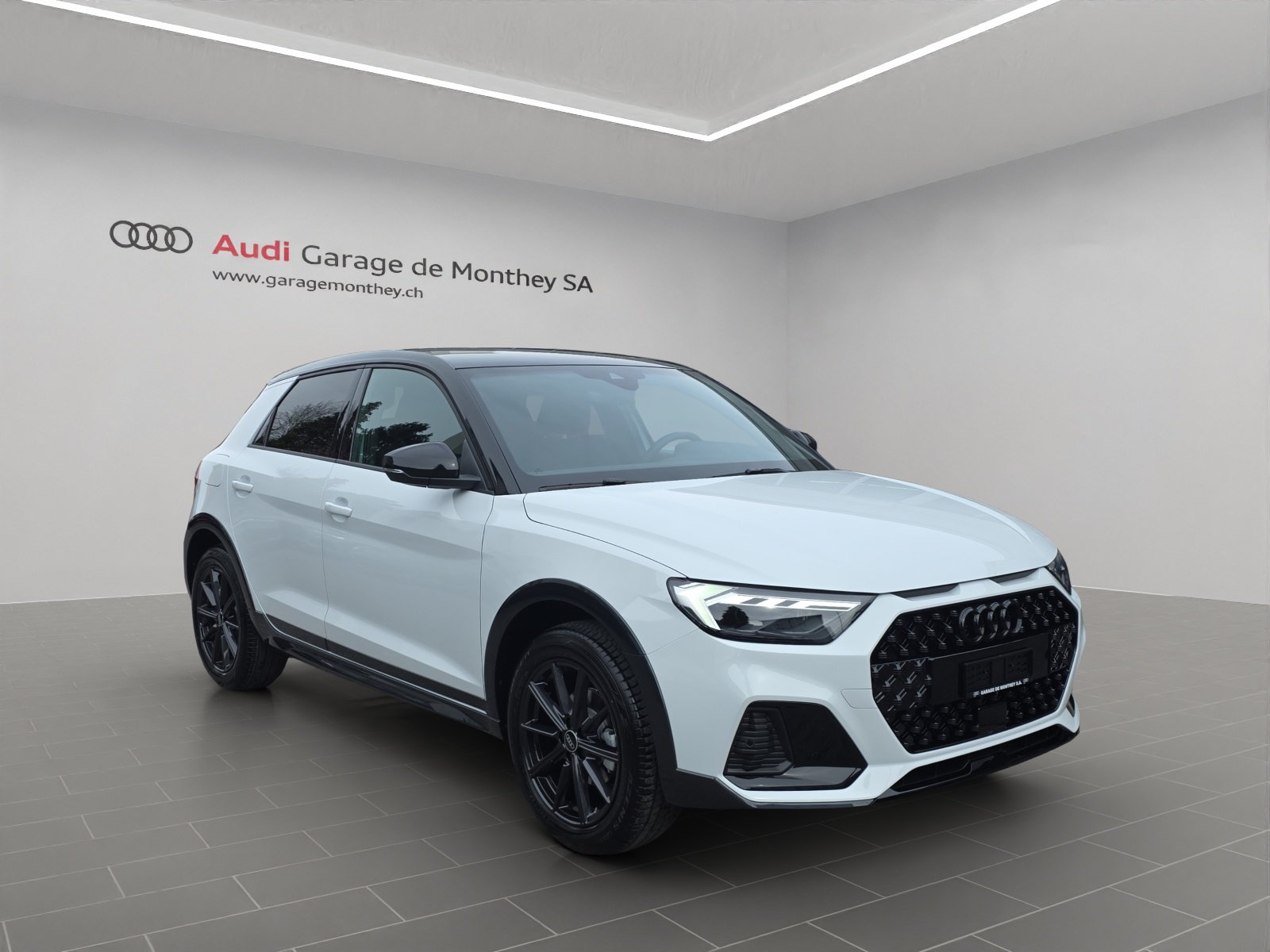 AUDI A1 allstreet 30 TFSI Attraction S-tronic, Petrol, New car, Automatic - 3
