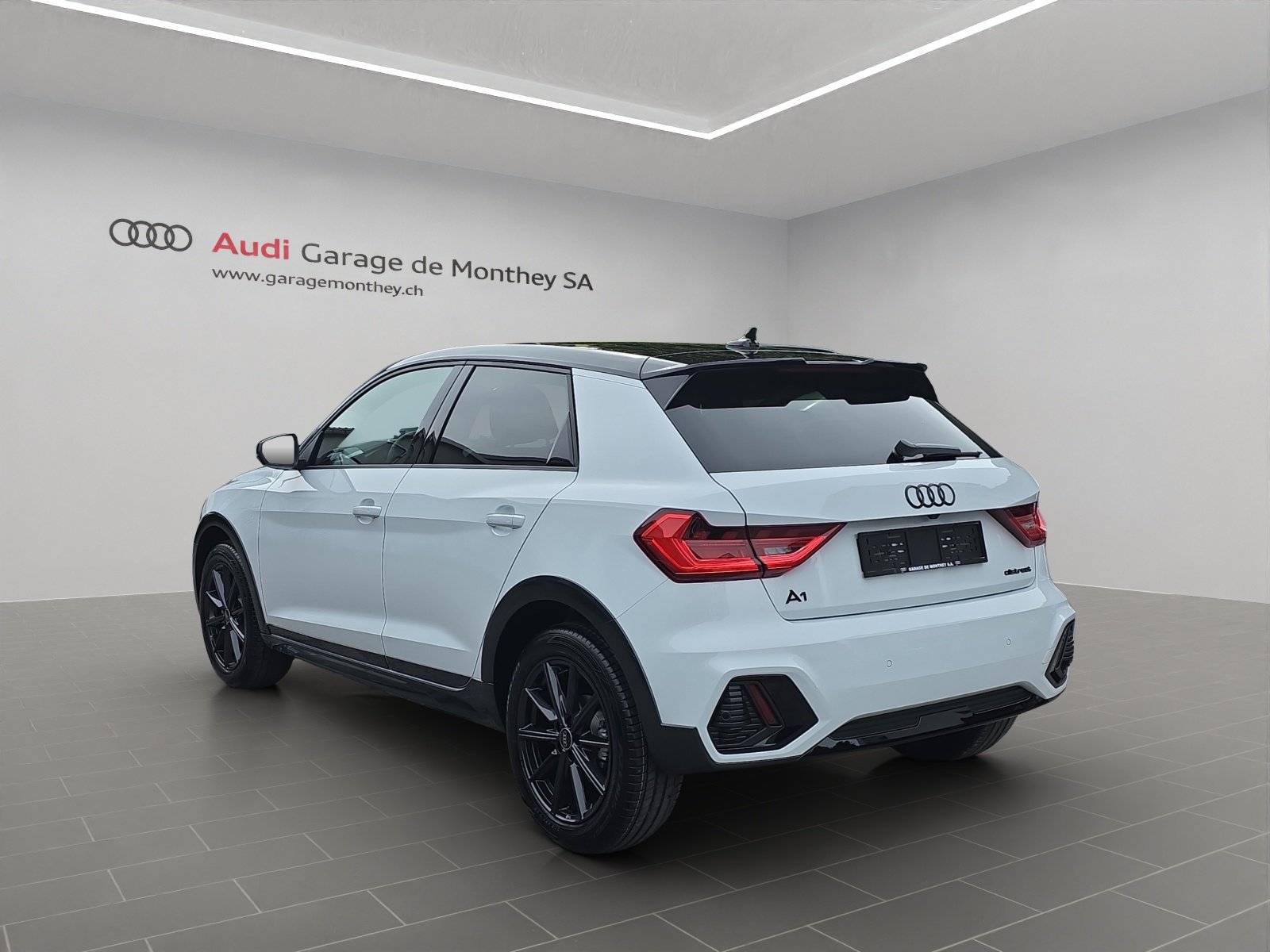 AUDI A1 allstreet 30 TFSI Attraction S-tronic, Petrol, New car, Automatic - 6