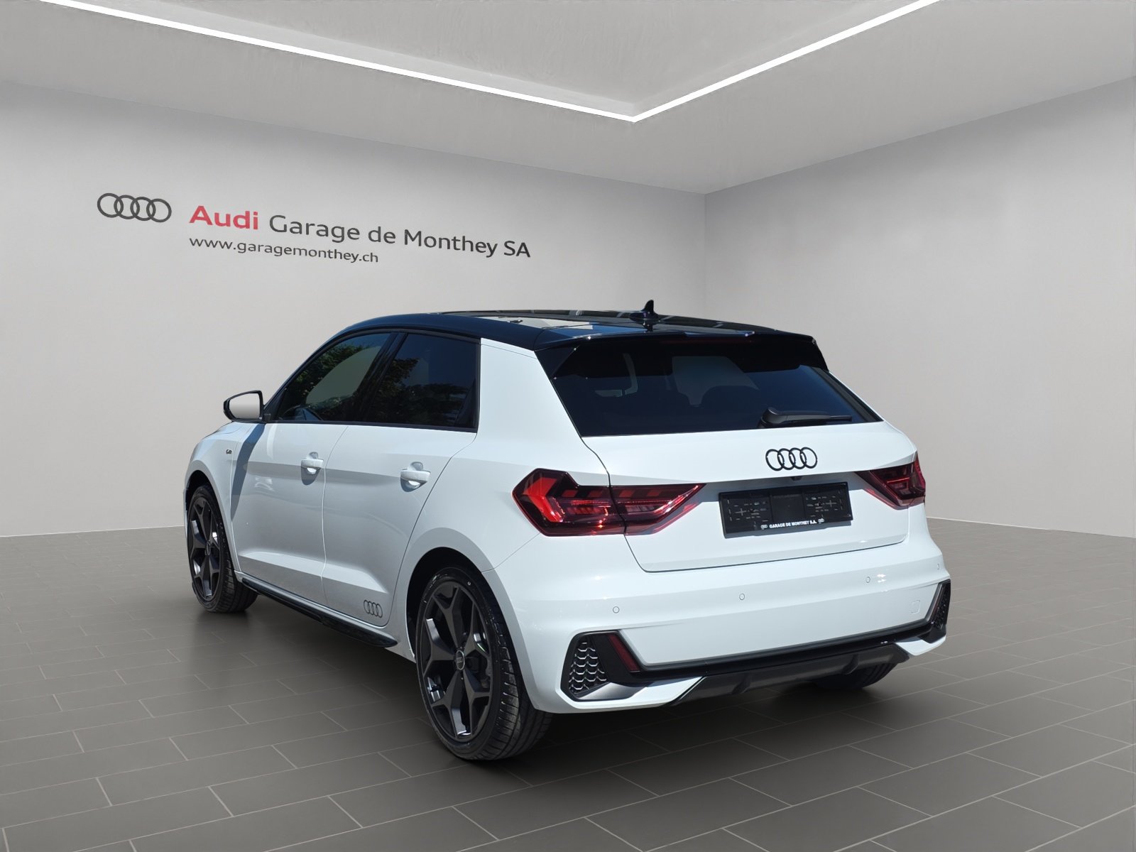 AUDI A1 Sportback 35 TFSI S Line S-tronic, Petrol, New car, Automatic - 6