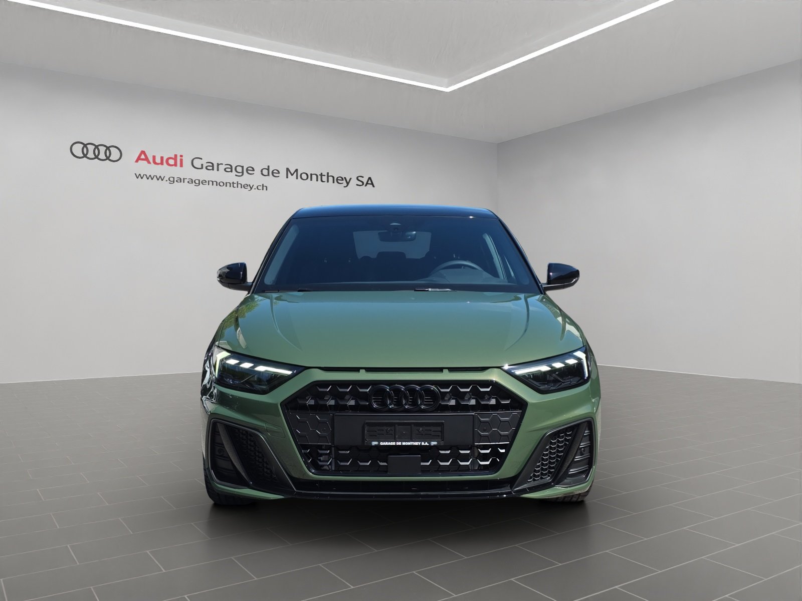 AUDI A1 Sportback 35 TFSI S Line S-tronic, Petrol, New car, Automatic - 2