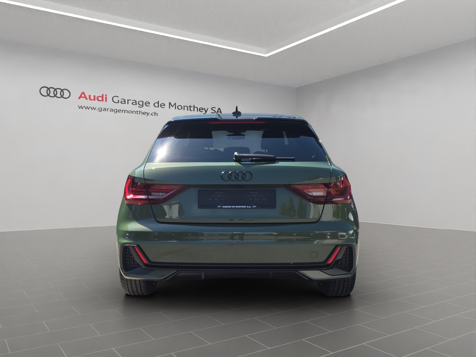 AUDI A1 Sportback 35 TFSI S Line S-tronic, Petrol, New car, Automatic - 5