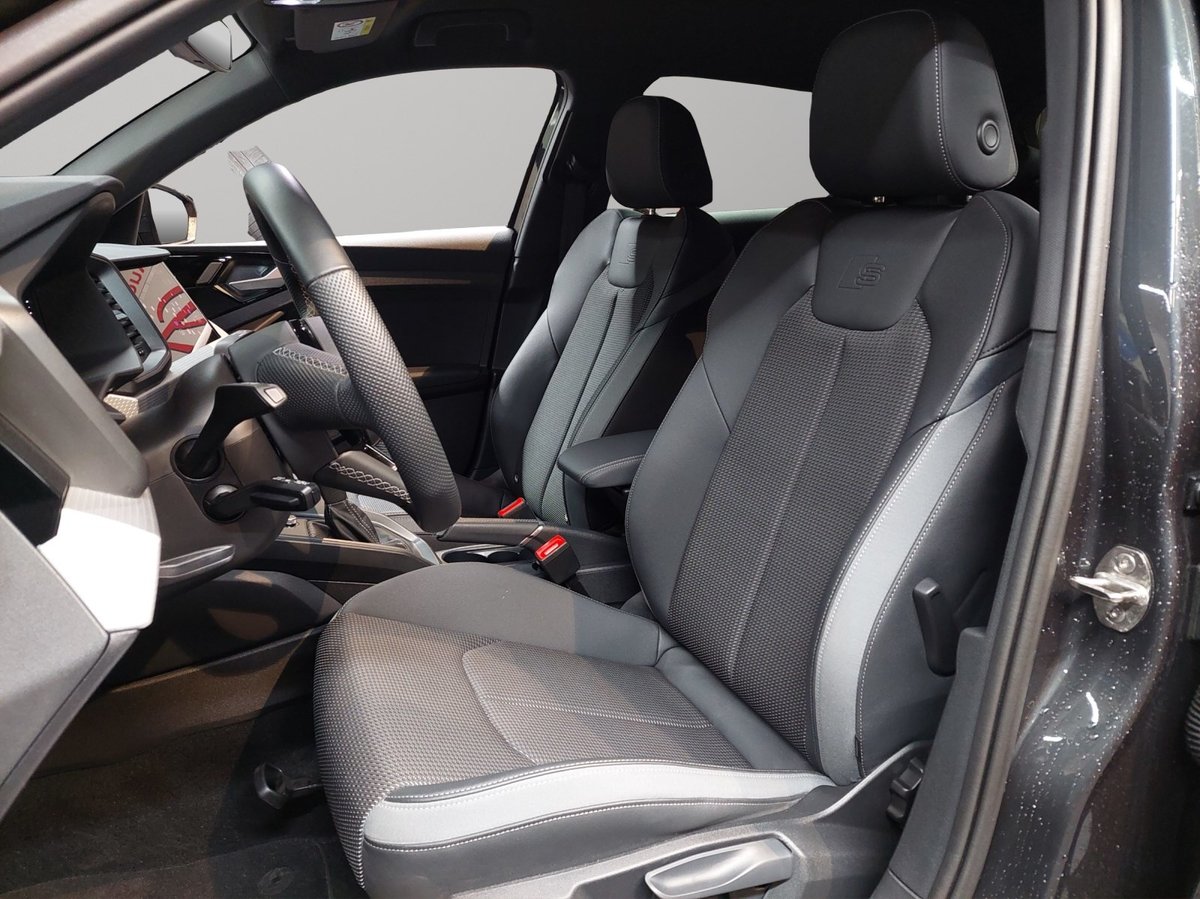 AUDI A1 Sportback 35 TFSI S-tronic, Benzin, Occasion / Gebraucht, Automatik - 6