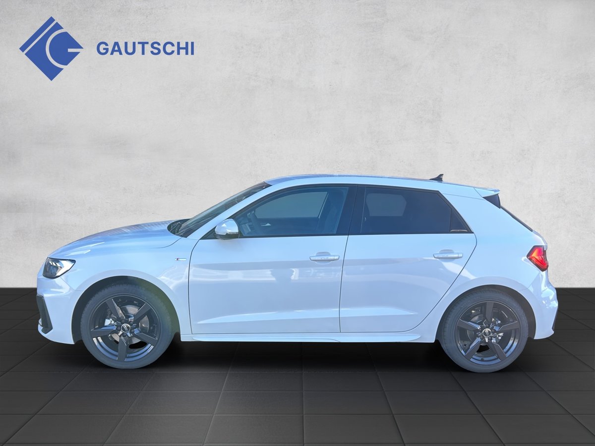 AUDI A1 Sportback 35 TFSI S Line, Benzin, Occasion / Gebraucht, Automatik - 2