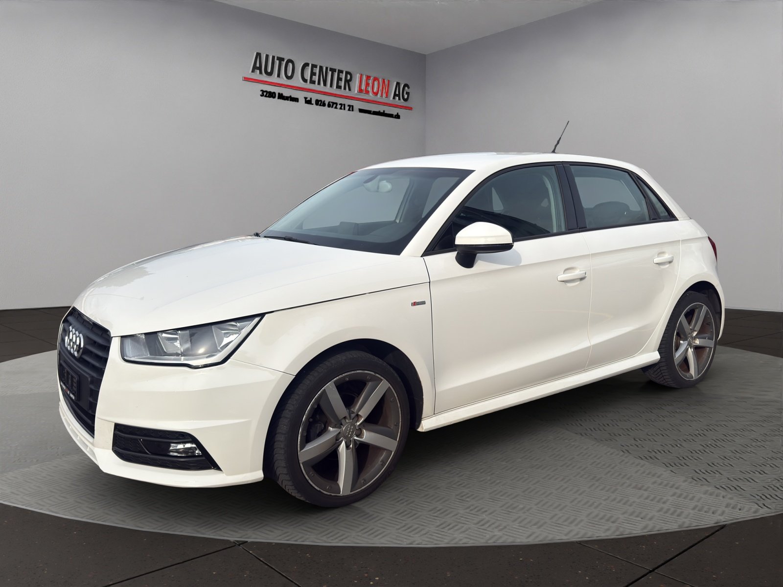 AUDI A1 Sportback 1.4 TDI S-LINE