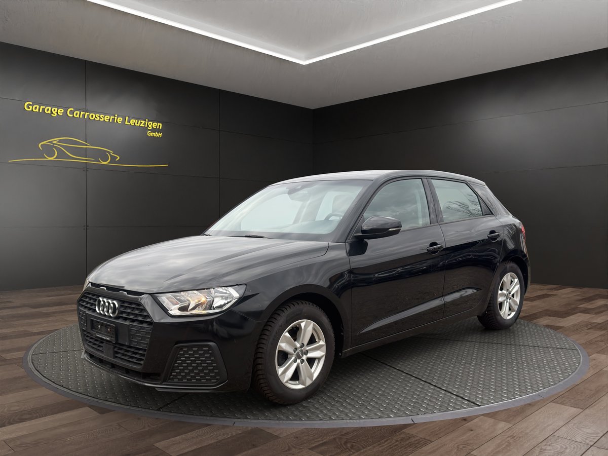 AUDI A1 Sportback 30 TFSI advanced S-tronic, Petrol, Second hand / Used, Automatic - 2