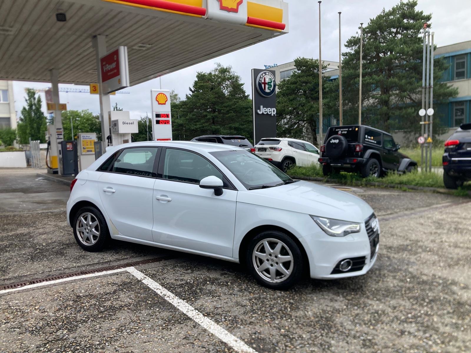 AUDI A1 Sportback 1.6 TDI Ambition, Diesel, Second hand / Used, Manual - 6