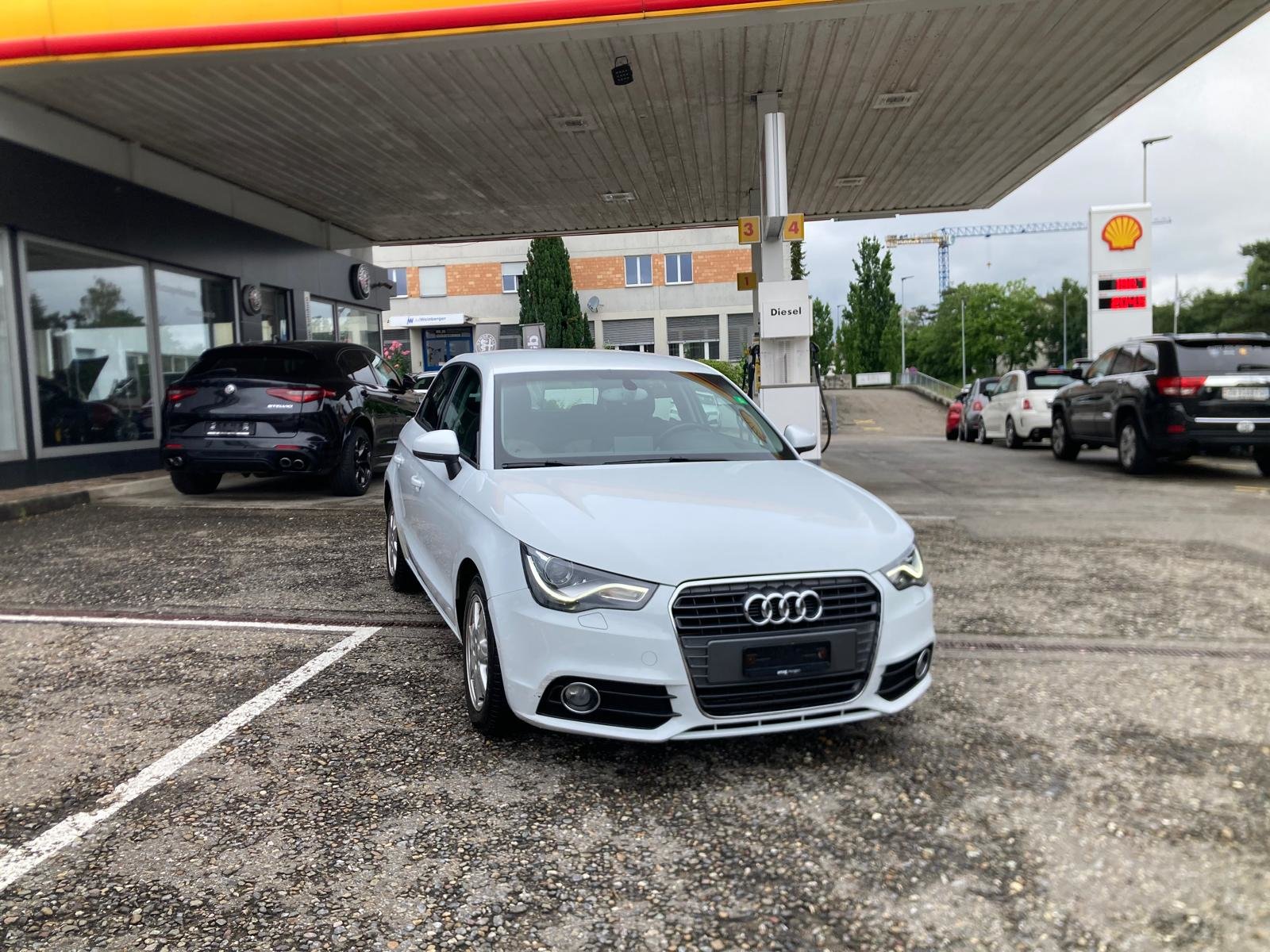 AUDI A1 Sportback 1.6 TDI Ambition, Diesel, Second hand / Used, Manual - 7