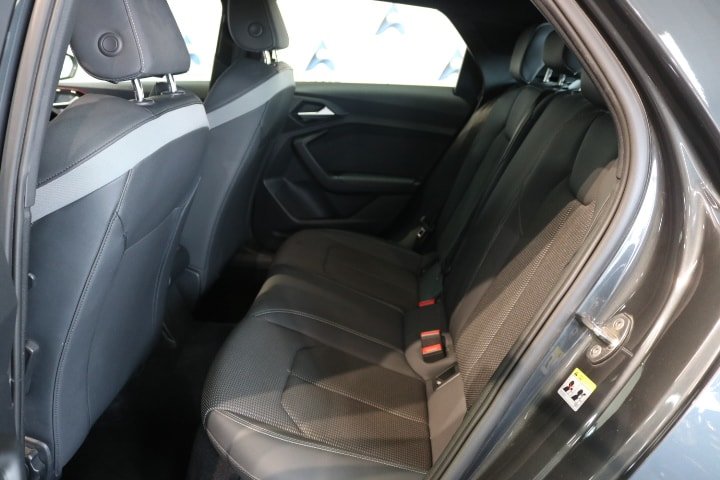 AUDI A1 Sportback 30 TFSI S Line S-tronic, Benzin, Occasion / Gebraucht, Automat - 5