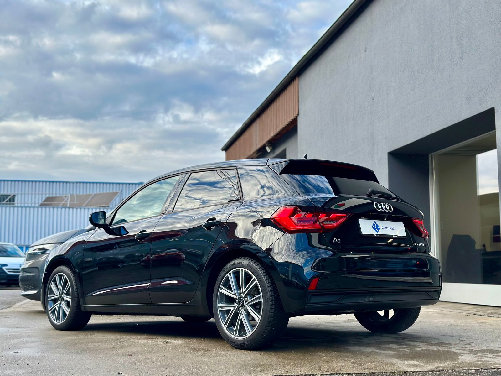 AUDI A1 Sportback 35 TFSI S-tronic, Petrol, Second hand / Used, Automatic - 4