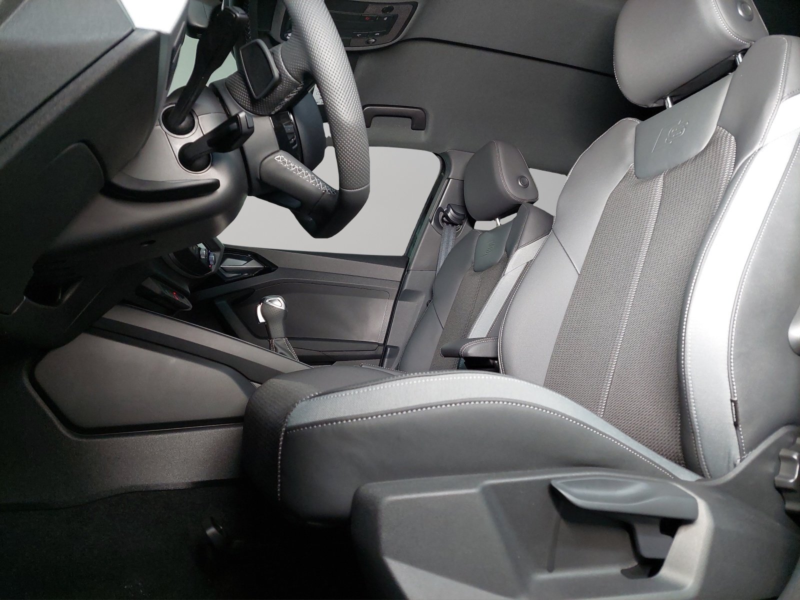 AUDI A1 Sportback 35 TFSI S Line S-tronic, Petrol, Second hand / Used, Automatic - 6