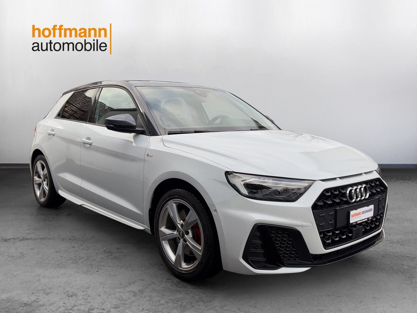 AUDI A1 Sportback 40 TFSI S Line S-tronic, Petrol, Second hand / Used, Automatic - 3