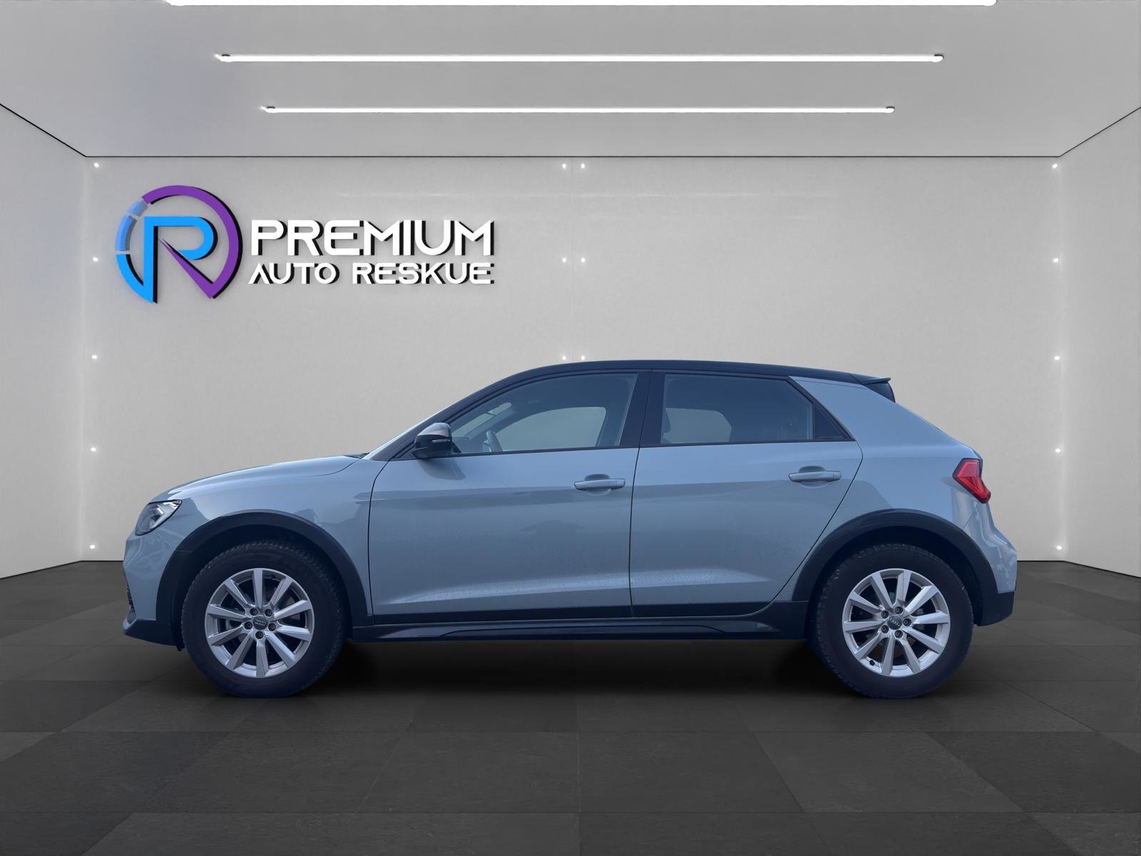 AUDI A1 allstreet 30 TFSI Attraction S-tronic, Petrol, Second hand / Used, Automatic - 3