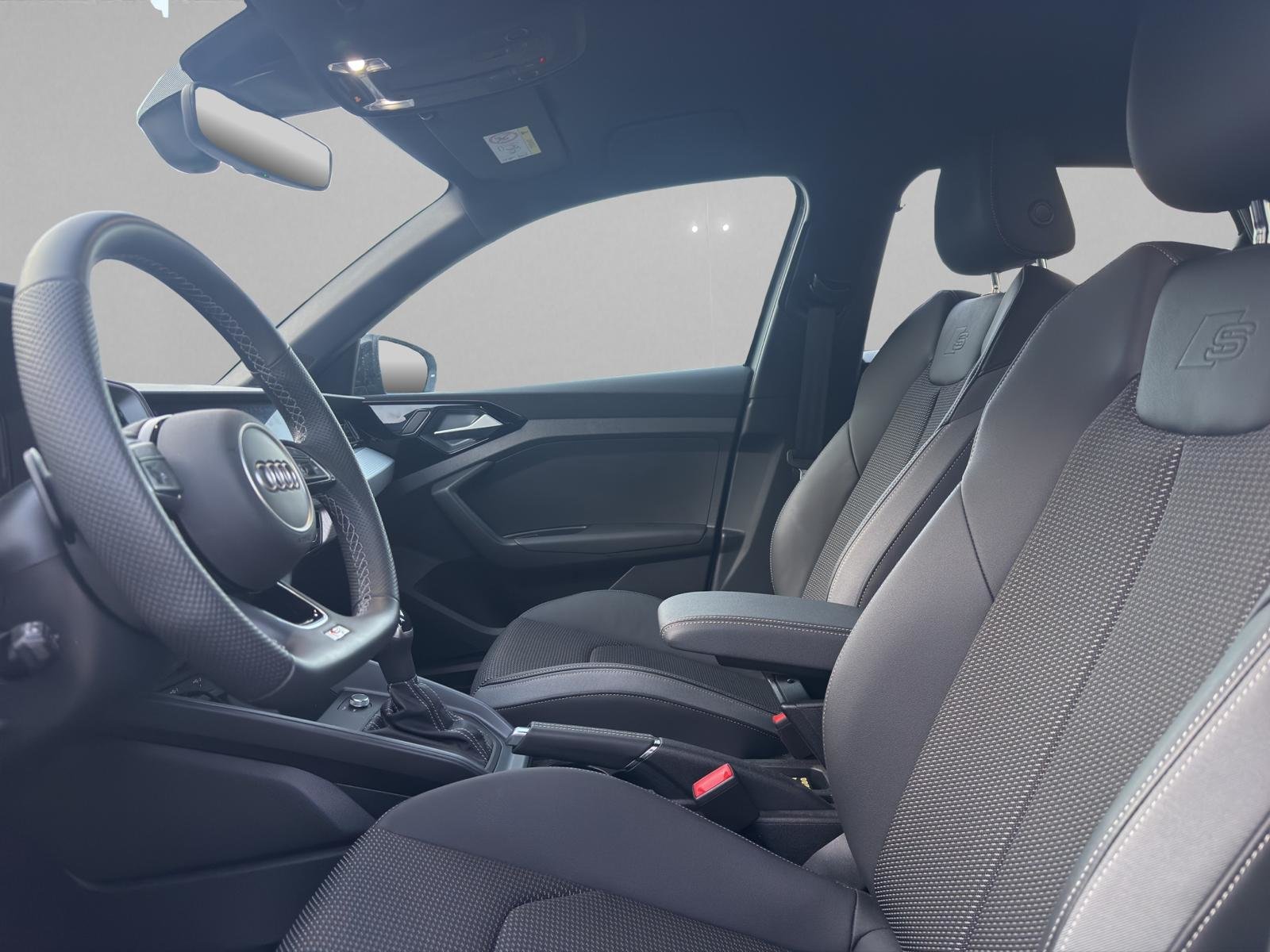 AUDI A1 allstreet 30 TFSI Attraction S-tronic, Petrol, Second hand / Used, Automatic - 6