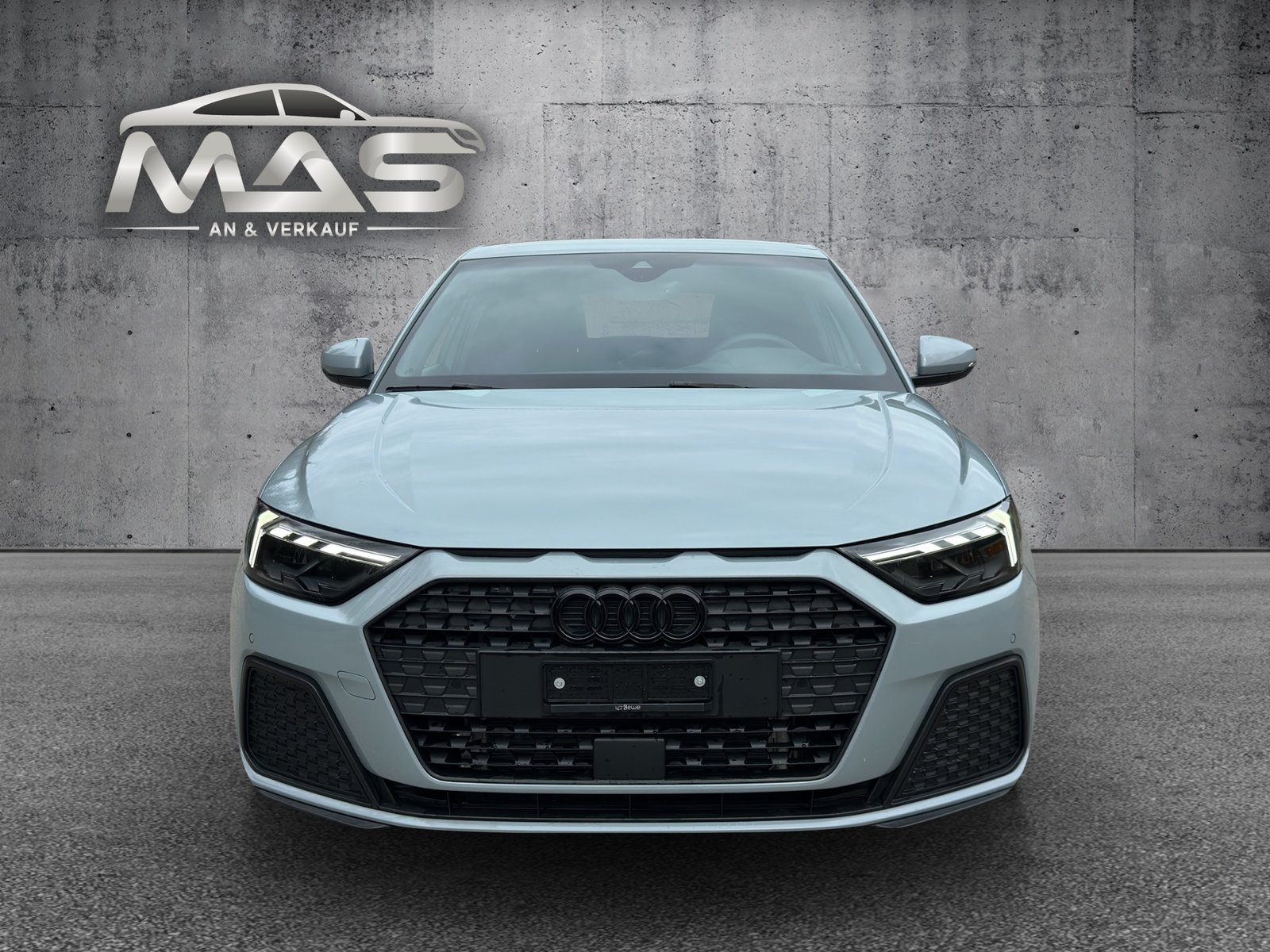 AUDI A1 Sportback 35 TFSI advanced S-tronic, Petrol, Second hand / Used, Automatic - 2