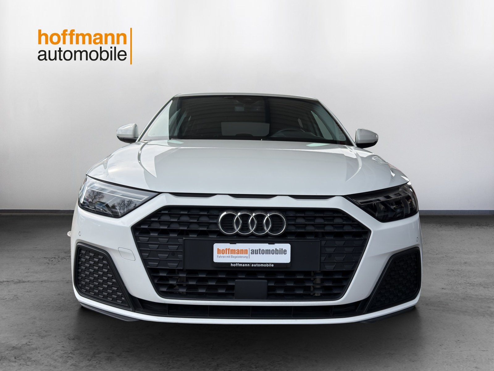 AUDI A1 Sportback 35 TFSI S-tronic, Petrol, Second hand / Used, Automatic - 2