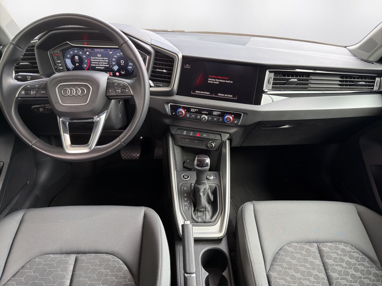 AUDI A1 Sportback 35 TFSI S-tronic, Petrol, Second hand / Used, Automatic - 7