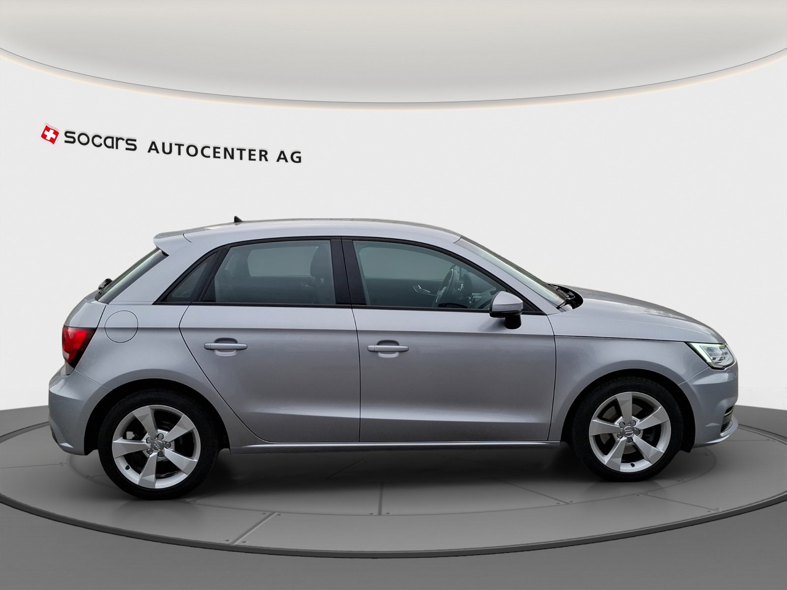 AUDI A1 Sportback 1.4 TFSI Sport // 8-fach Aluminiumbereift, Petrol, Second hand / Used, Manual - 7
