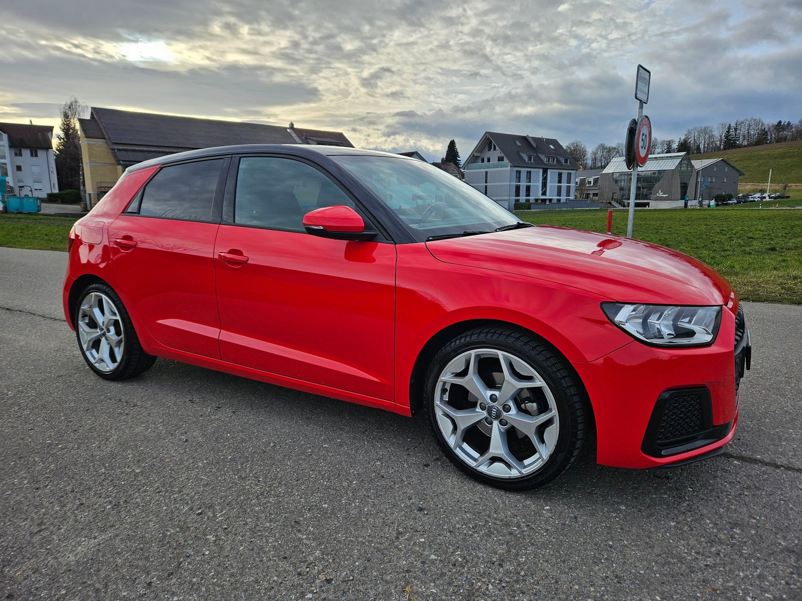 AUDI A1 Sportback 30 TFSI advanced S-tronic, Petrol, Second hand / Used, Automatic - 4