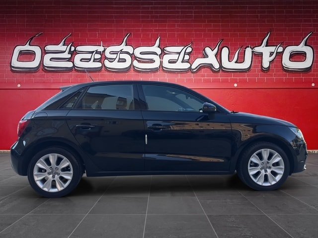 AUDI A1 Sportback 1.4 TFSI Ambition S-tronic, Petrol, Second hand / Used, Automatic - 4