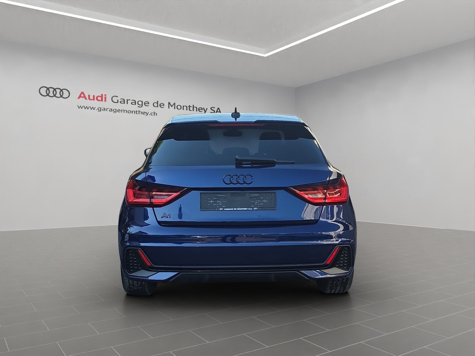 AUDI A1 Sportback 30 TFSI S Line Attraction S-tronic, Petrol, Second hand / Used, Automatic - 5