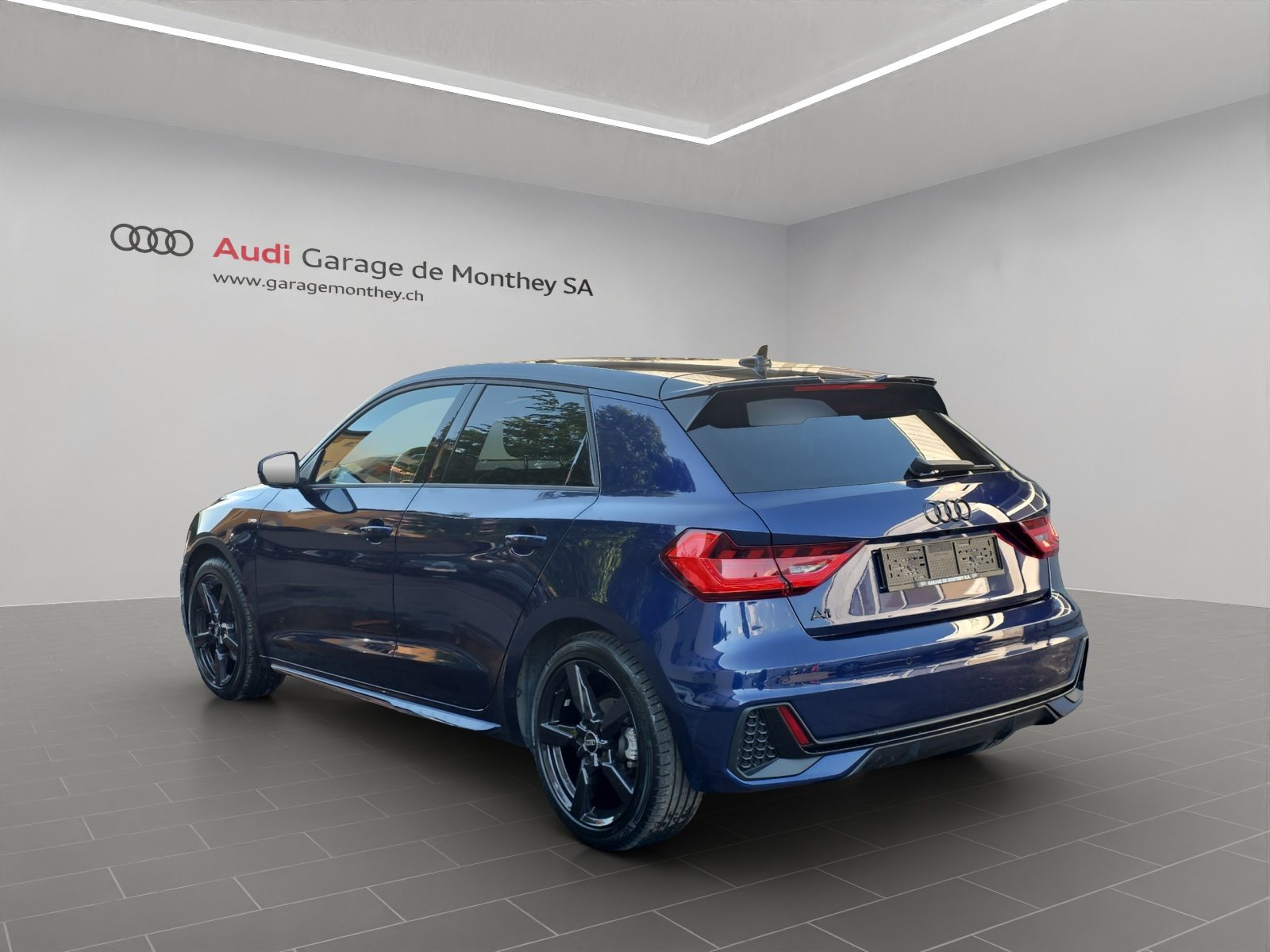 AUDI A1 Sportback 30 TFSI S Line Attraction S-tronic, Petrol, Second hand / Used, Automatic - 6