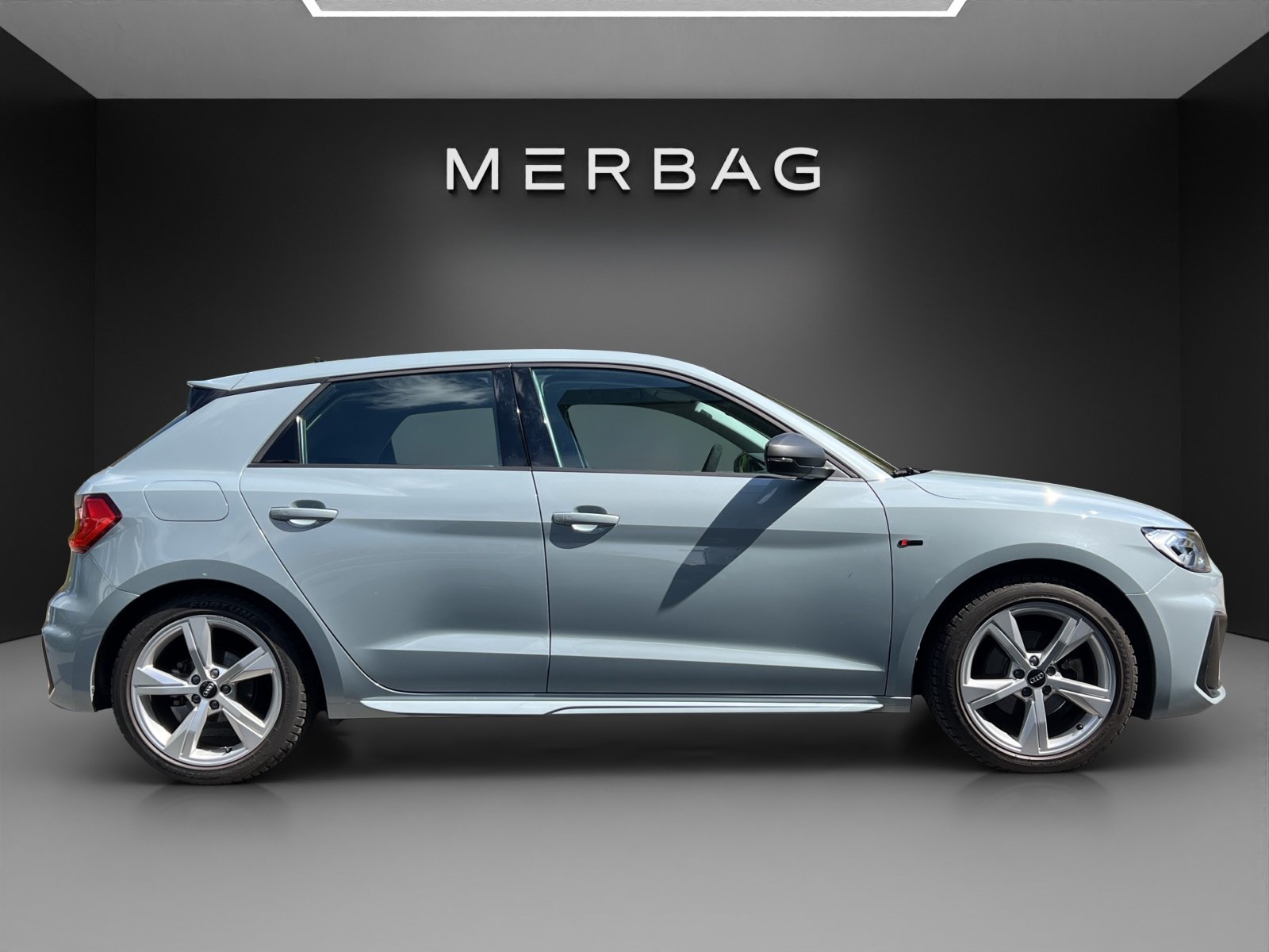 AUDI A1 Sportback 30 TFSI S Line S-tronic, Essence, Occasion / Utilisé, Automatique - 2