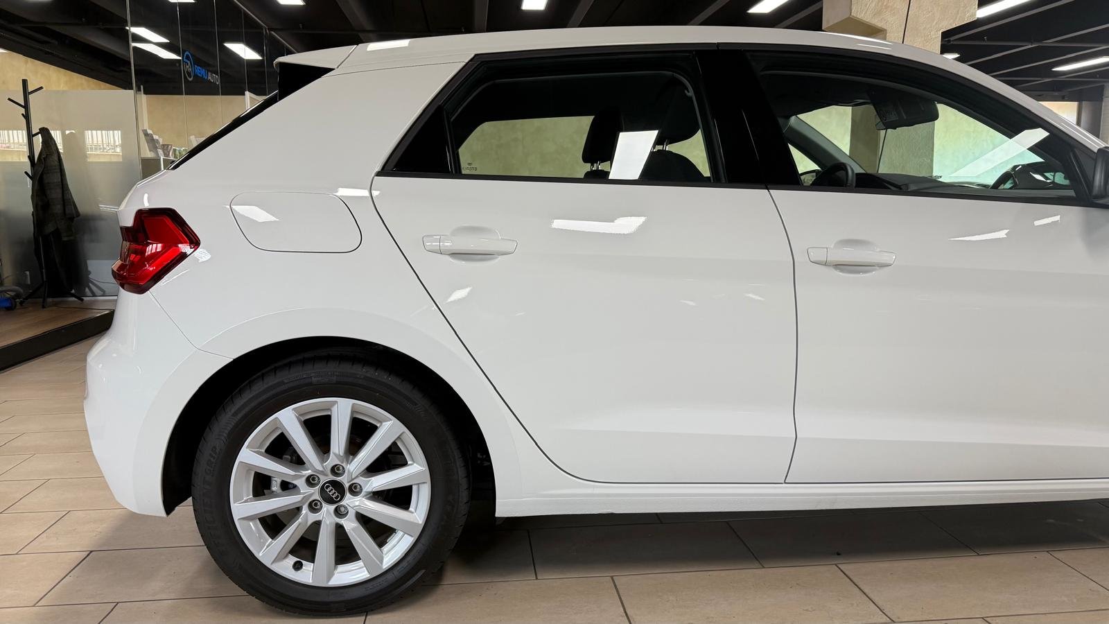 AUDI A1 Sportback 30 TFSI S-tronic, Essence, Occasion / Utilisé, Automatique - 3