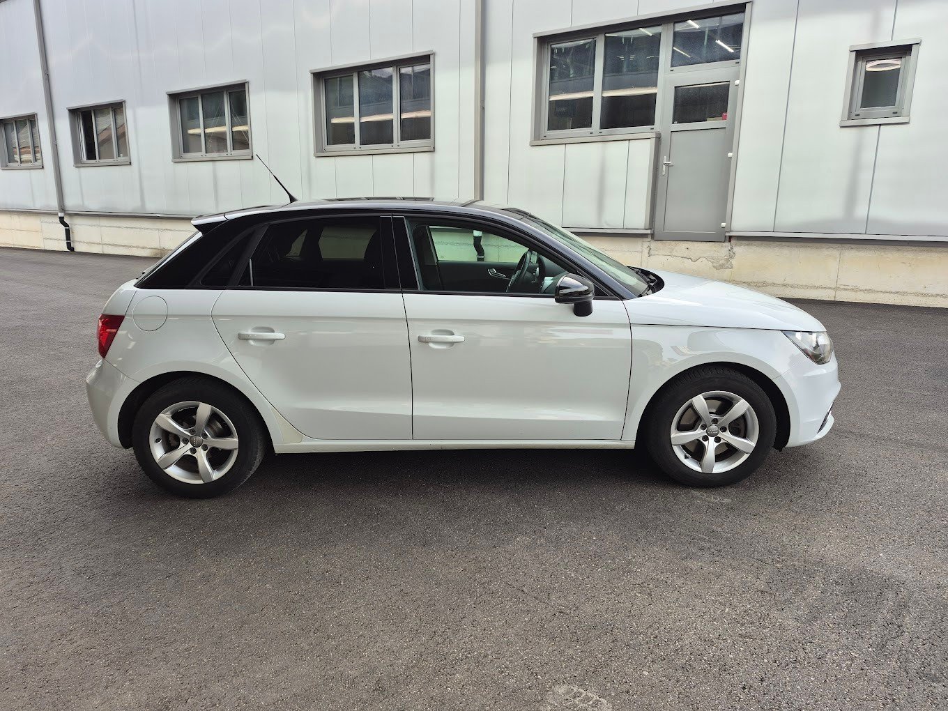 AUDI A1 Sportback 1.4 TFSI Ambition, Essence, Occasion / Utilisé, Manuelle - 6
