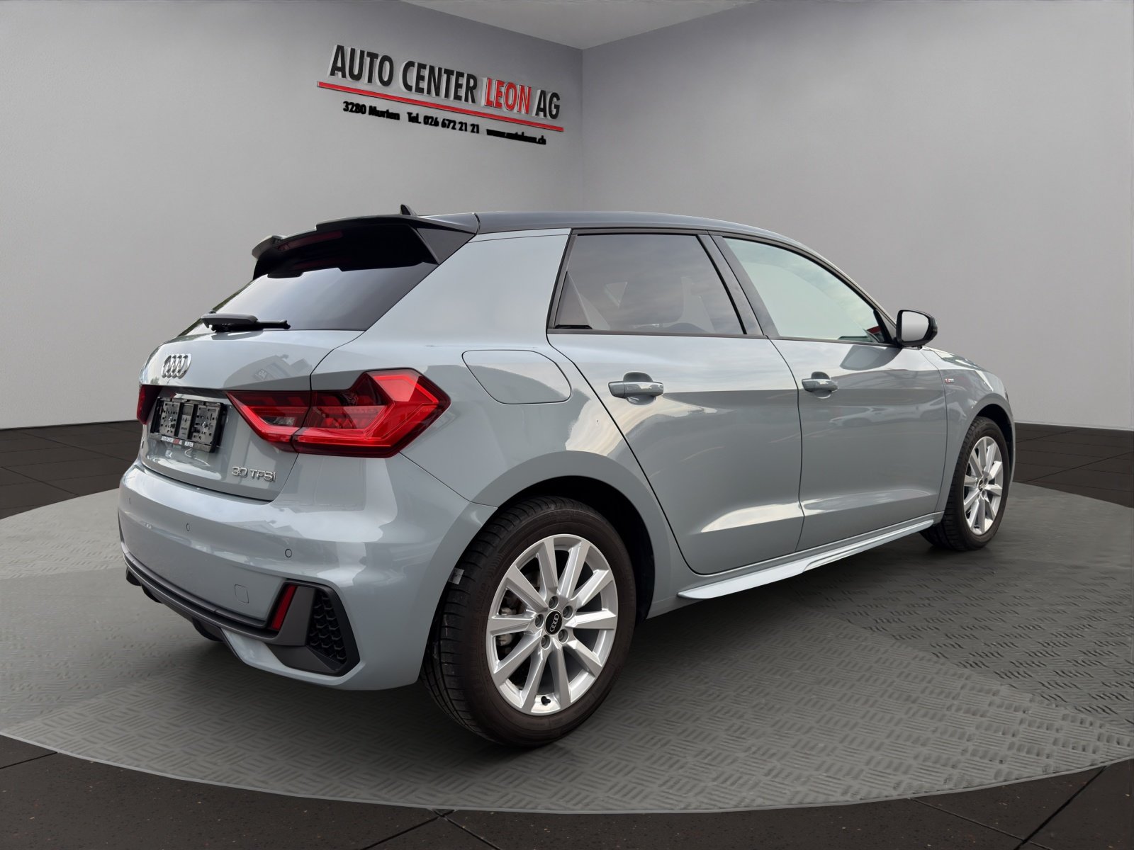 AUDI A1 Sportback 30 TFSI S Line S-tronic, Petrol, Second hand / Used, Automatic - 6
