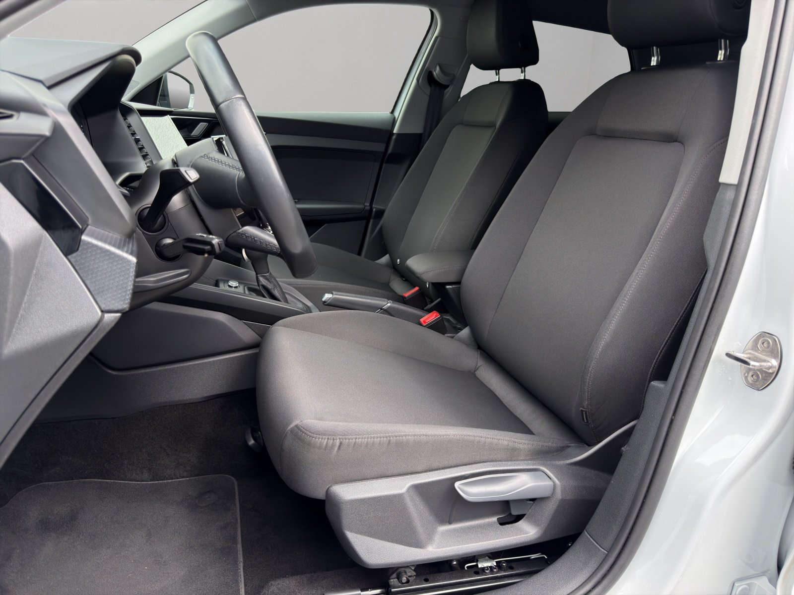 AUDI A1 Sportback 30 TFSI Attraction S-tronic, Essence, Occasion / Utilisé, Automatique - 6