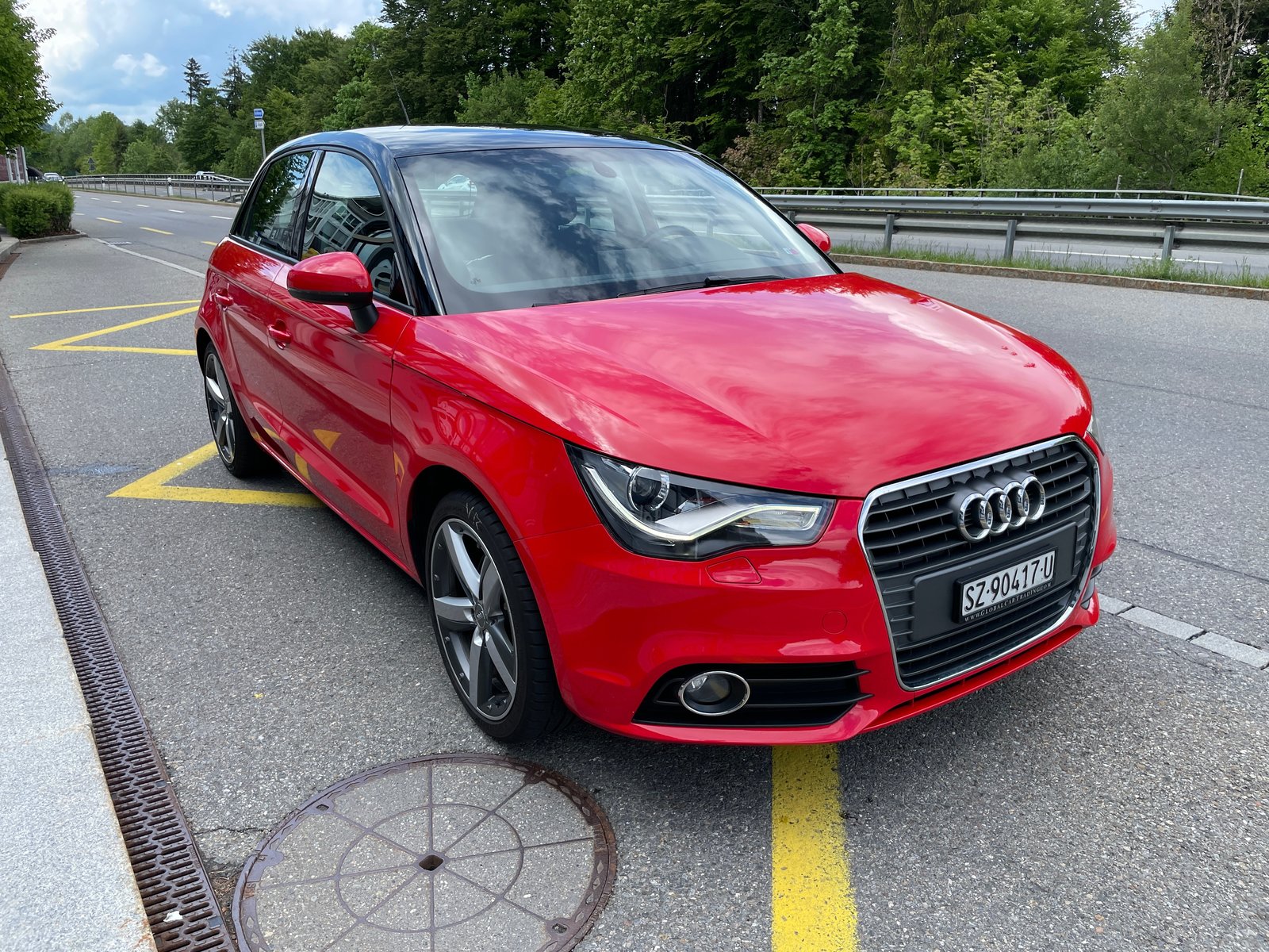 AUDI A1 Sportback 1.4 TFSI Ambition S-tronic, Petrol, Second hand / Used, Automatic - 3